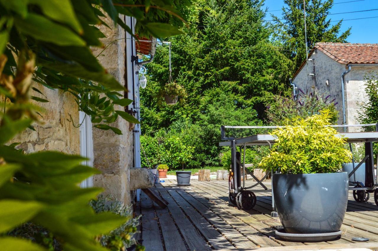 Bed and Breakfast Grande Chambre D'Hote Les Chats-Pitres La Rochette  Экстерьер фото